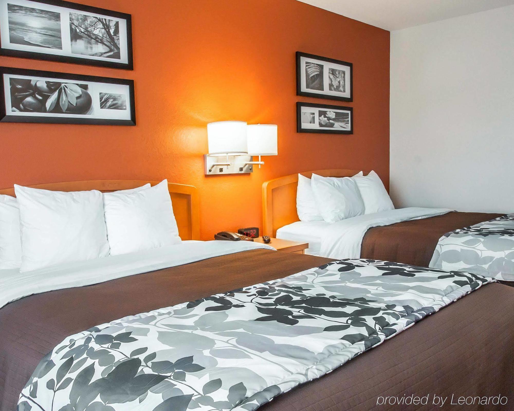 Sleep Inn & Suites Lake Of The Ozarks Camdenton Eksteriør billede